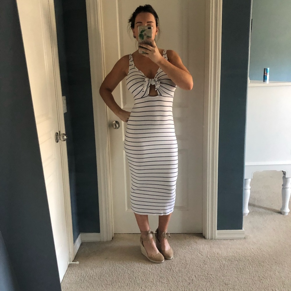 Midi bodycon dress